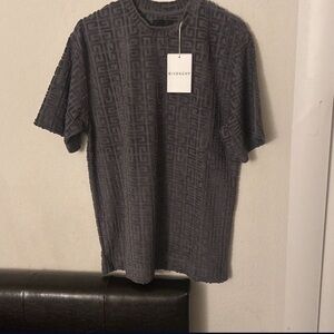 Givenchy t shirt